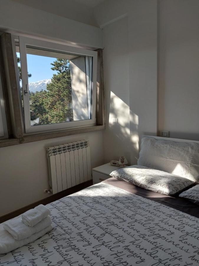 La Pineta - Delightful Small Apartment Near The City Center LʼAquila Екстериор снимка