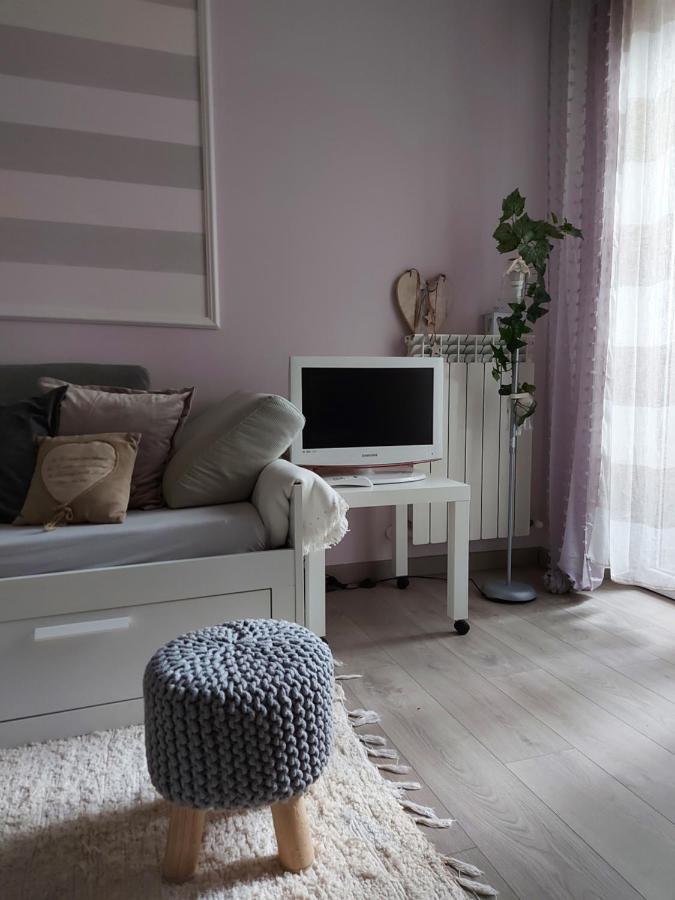 La Pineta - Delightful Small Apartment Near The City Center LʼAquila Екстериор снимка