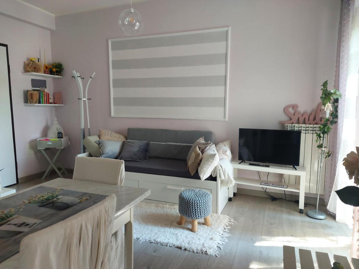 La Pineta - Delightful Small Apartment Near The City Center LʼAquila Екстериор снимка